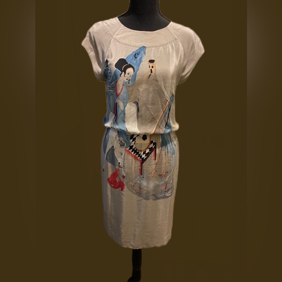 Unique 100% Silk Dress, featuring Buddhist Elements, Small/Med, Preowned Vintage - Picture 1 of 12